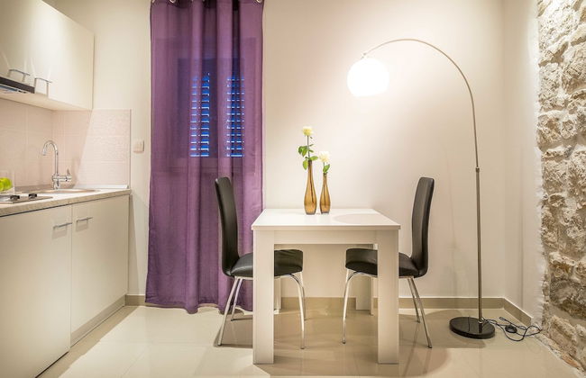 Split Oasis Apartments - Photo 17