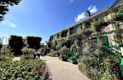 La Parenthèse Suites - appartement luxueux avec sauna et baignoire balnéo - Foto 18