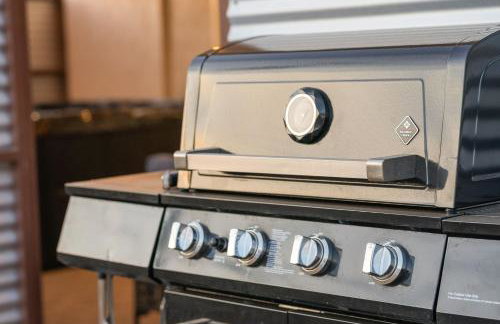 3BR 2BA Cozy Home with Jacuzzi Near Downtown - Foto 25