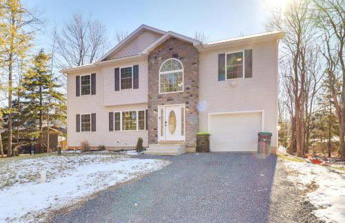 3 Mi to Kalahari Pocono Summit Home with Pool Table - Foto 3