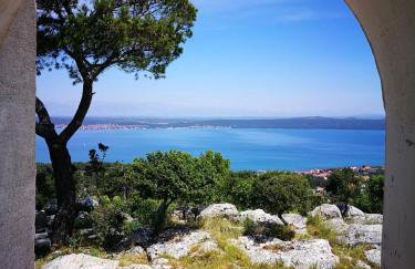 Sundial Stone House - Photo 36