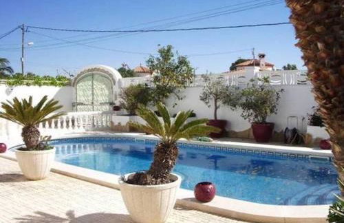 Mooie vrijstaande vakantiewoning met privé-zwembad - Foto 3