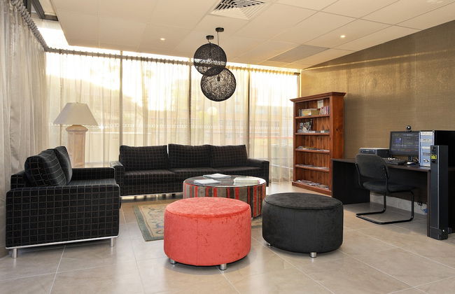 The Summit Apartments - Photo 12