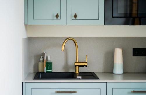 Bob W Munich Airport - Peterhof - Foto 50