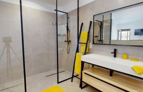 Preciosa casa Roses con piscina cerca playa AV 90 - Foto 22