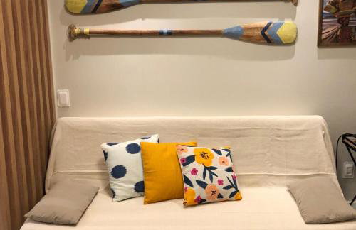 Guarajuba Summer Flat Melhor localização de Guarajuba e melhores Flats Beira Mar de Guarajuba Dispomos de 4 flats decorados no mesmo condomínio Aqui você não precisa de carro para nada Faça tudo à pé - Foto 29