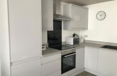 On The Avenue Apt 4 - Photo 12