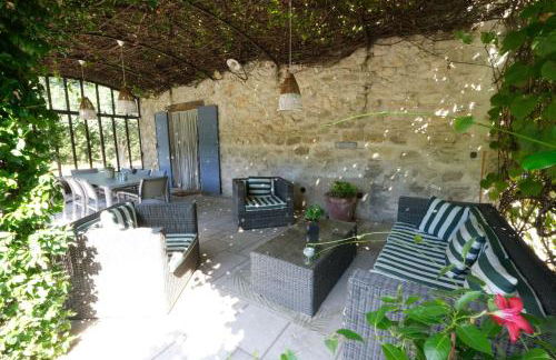 superb prestigious mas with pool in the countryside of caumont sur durance, close to avignon, sleeps 8 - Foto 18