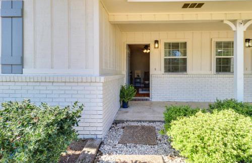 Walk to Dining and Shops Dtwn Brookhaven Home! - Foto 23