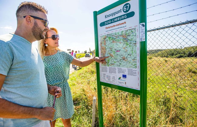 Holiday Home in Limburg With Outdoor Fireplace - Photo 32