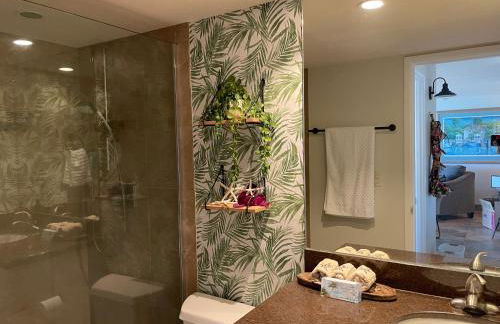 Whale Watching from the Lanai - Oceanfront Condo in West Maui - Foto 15