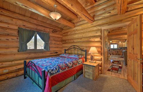 Exquisite Log Home with Lander Valley Views! - Foto 17