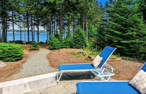 Romantic Waterfront Cottage with Private Beach & Fireplace Near Hancock, Maine - Photo 11