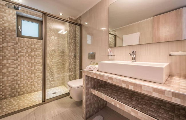 Avra Luxury Villa - Photo 32