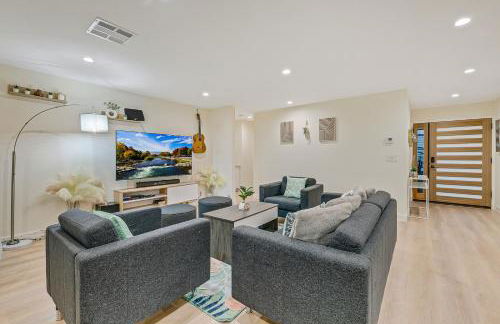 20 min to Disneyland - Spacious Family Home Near All the Fun - Foto 1