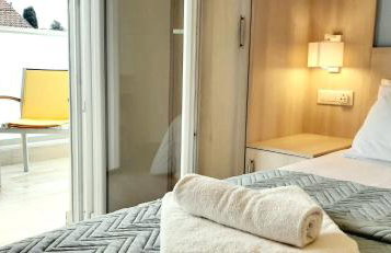 The Central Residence - Kassiopi Corfu Villas - Photo 33