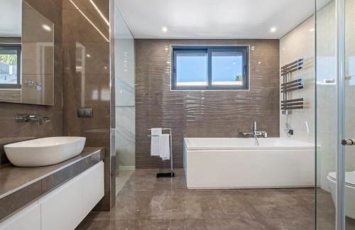 Villa Boa Nova Preta by LovelyStay - Foto 24