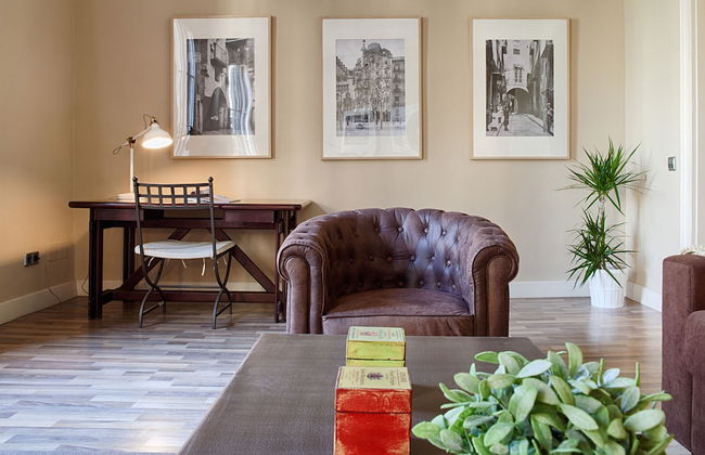 Habitat Apartments Eixample Balconies - Photo 35