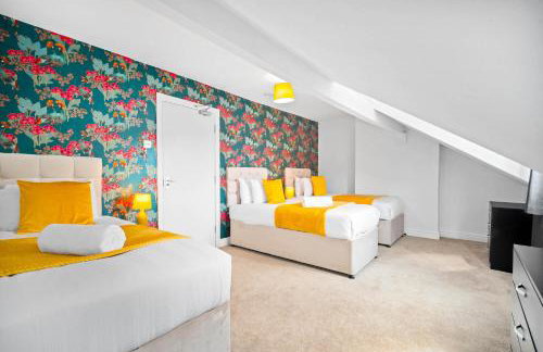 Modern 6-Bedroom Home - Sleeps 12 - Parking - Garden 568P - Foto 25