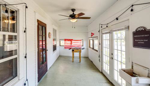 1 Mi to UNL Group Getaway with Game Area - Foto 4