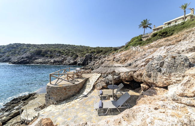 Beautiful 3-bed Sea Front Villa in Agios Nikolaos - Foto 26