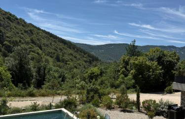 Gites Les Rochers de Plaisians avec piscine privée - Foto 35