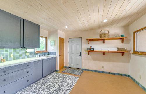Mtn-View Retreat w/ Hot Tub in New Mexico! - Foto 12