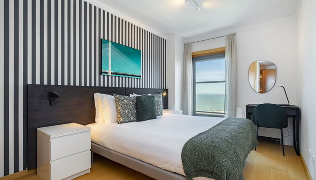 WHome Panoramic View with Elevator, AC, Garage perfect for Families & Business Travellers - Foto 5, Habitación