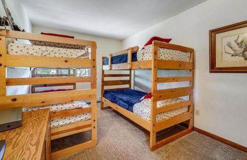 Family-Friendly Truckee Cabin Near Ski Shuttle! - Foto 21