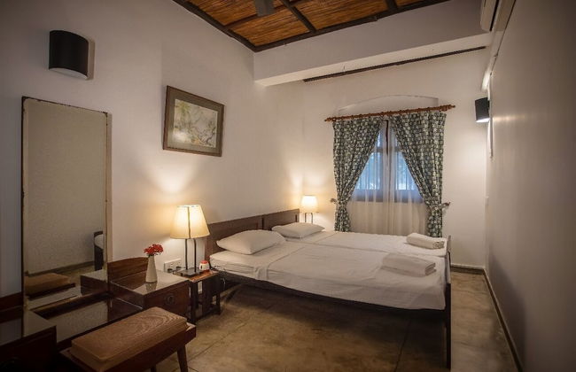 Serenity Lake Front Villa - Foto 51