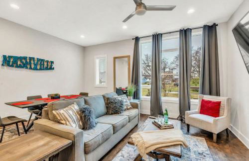 NEW Luxe 4BR 12 Beds - RoofDeck Views - Chefs Kitchen - Foto 40