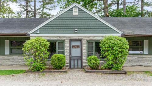 Squam Suite - Waterfront - Photo 1