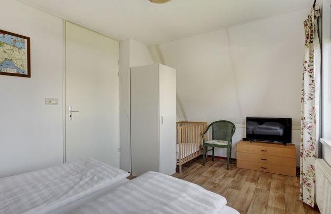 4 bedroom House in Zonnemaire with garden - Photo 19