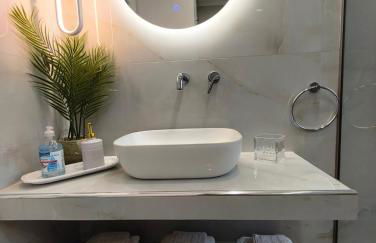 CONSTA Luxury House - Photo 16