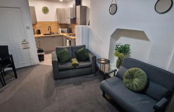 Sleek Canalside Stay in Edinburgh - Foto 20