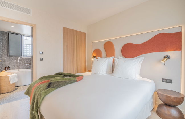 Yuna Porte Maillot - ApartHotel - Photo 25