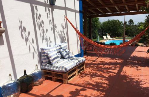 Cottage with Pool,Gourmet BBQ,Wood Oven&Games Barn - Foto 7