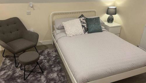 8 Studio, cosy loft, 50m to Airbus, bus-stop 20m, - Foto 2