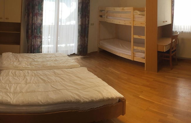 Charming Holiday Home in Gosau - Foto 4