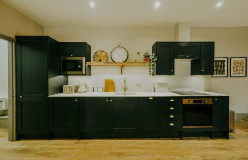 Number 1 Cannons at The Old Dairy Clevedon - Foto 7