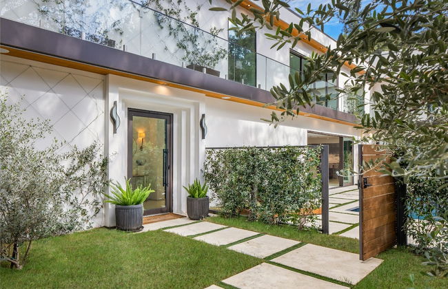 Laurel Canyon - Photo 68