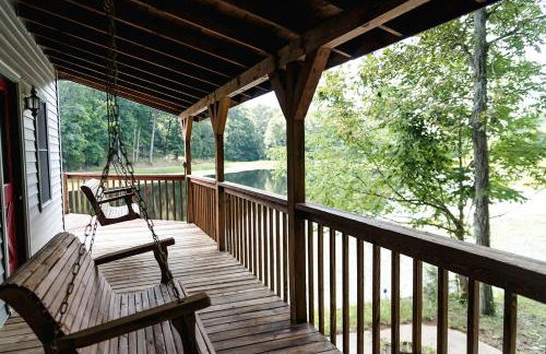 Lakefront Cabin Getaway near Columbia, Kentucky - Foto 5