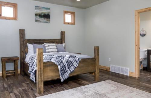 East Zion Trails Retreat-Hot tub, Resort Amenities, Exceptional - Photo 12