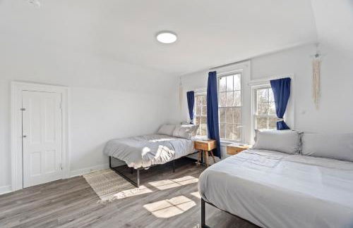 Cozy Gem in the Heart of East Rock with FREE Parking near Yale and DT - Foto 3