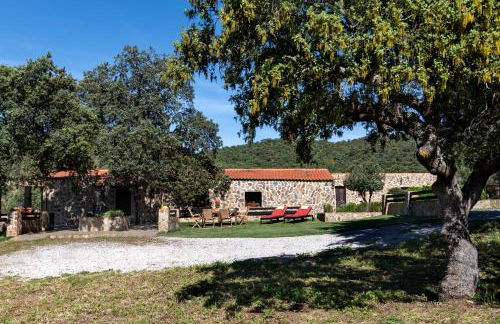 Casa Rural con skatepark y piscina " La Quijada del Lobo " - Foto 2