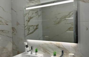 Zouf House Luxury Stay with Jacuzzi - Photo 16