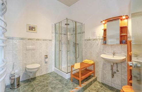 Cozy Apartment In Krakow Am See - Foto 22