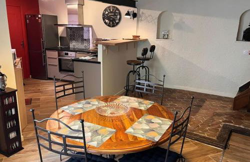 Charme et Calme au Cœur de ville - Foto 2