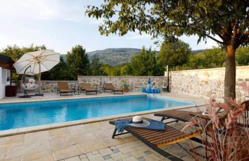 Three Bedroom Holiday Home with Pool - Foto 26