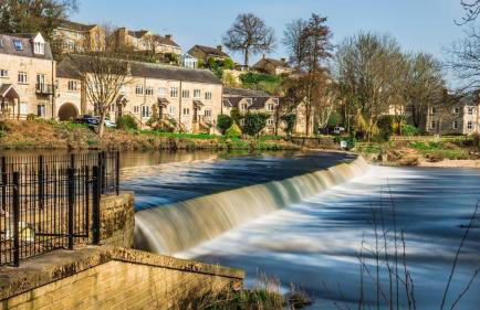 Large 4 bedroom home in Boston Spa village In-between York, Harrogate and Leeds, Sleeps 9 - Foto 15